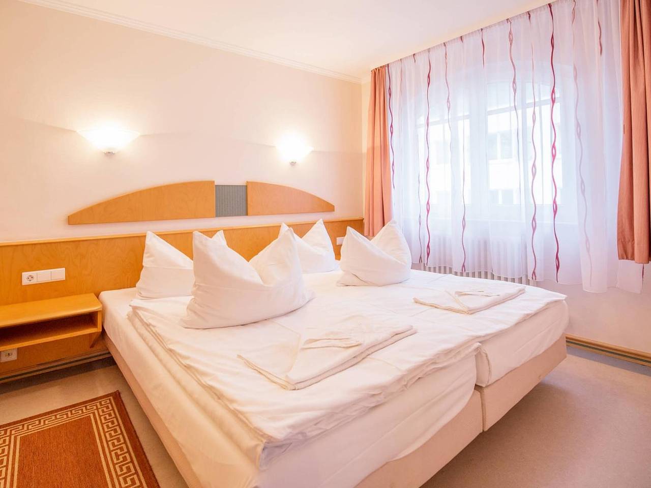 Entire apartment, Strandvillen Binz Ferienwohnung mit 1 Schlafzimmer und Balkon (Ah/564) in Ostseebad Binz, Binz