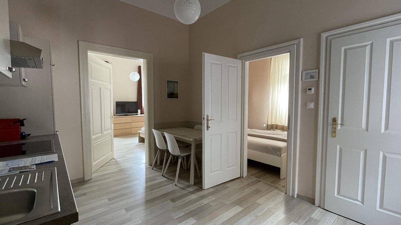 Ganze Ferienwohnung, Ferienwohnung für 4 Personen (45 m²) in Klagenfurt in Klagenfurt am Wörthersee, Klagenfurt-Villach
