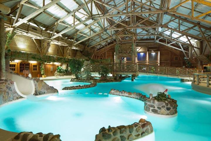 Appart’hôtel pour 6 personnes, avec Terrasse ainsi que Jardin et Piscine