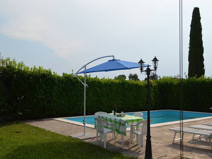 Ferienhaus für 8 Personen, mit Pool und Garten - 1