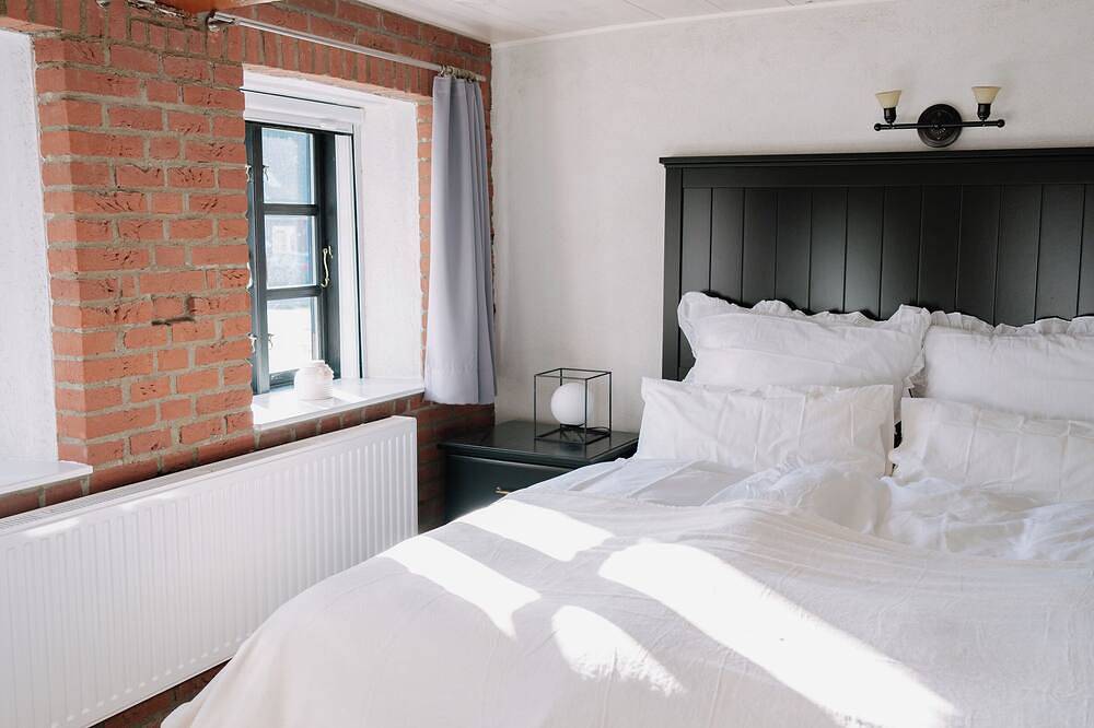 Ganze Wohnung, Hygge Reetdachwohnung nähe Husum (5km) / Friedrichstadt /7km) in Rantrum, Eider-Treene-Sorge
