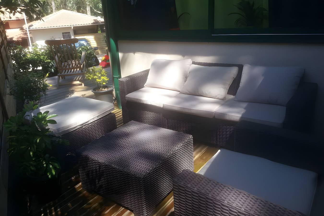 Maison de Vacances sous les pins avec Piscine Partagée, Terrasse Privée et Wi-Fi in Moliets-et-Maa, Côte d’Argent