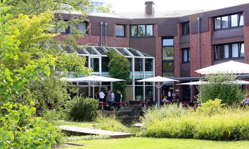 Hotel, mit Terrasse und Garten in Bad Godesberg