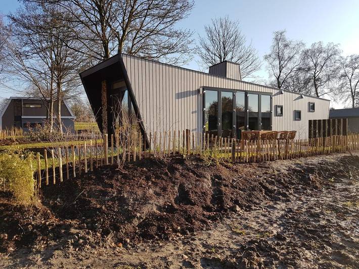 Chalet voor 4 personen, met tuin aan het Veluwemeer