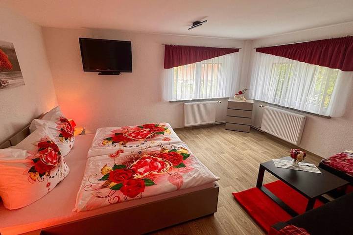 Ferienwohnung für 4 Personen, mit Garten - 1