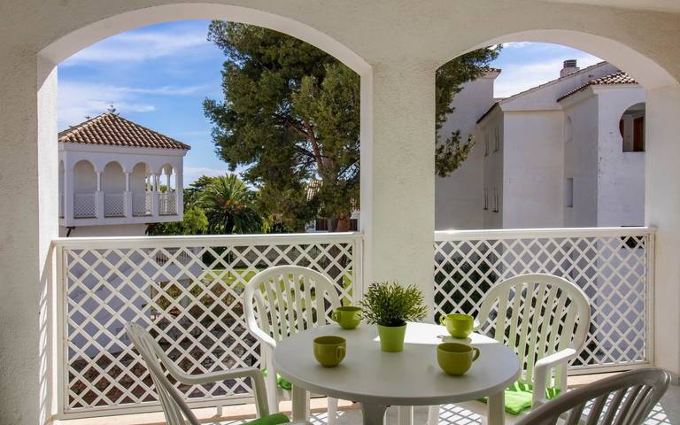 Ferienwohnung für 4 Personen, mit Kinderpool und Garten sowie Terrasse - 1