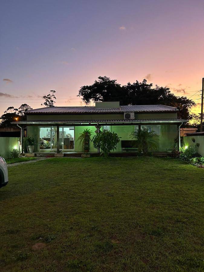 Casas e apartamentos de temporada para 4 pessoas, com vista e terraço, com animais de estimação em Balneário Gaivota
