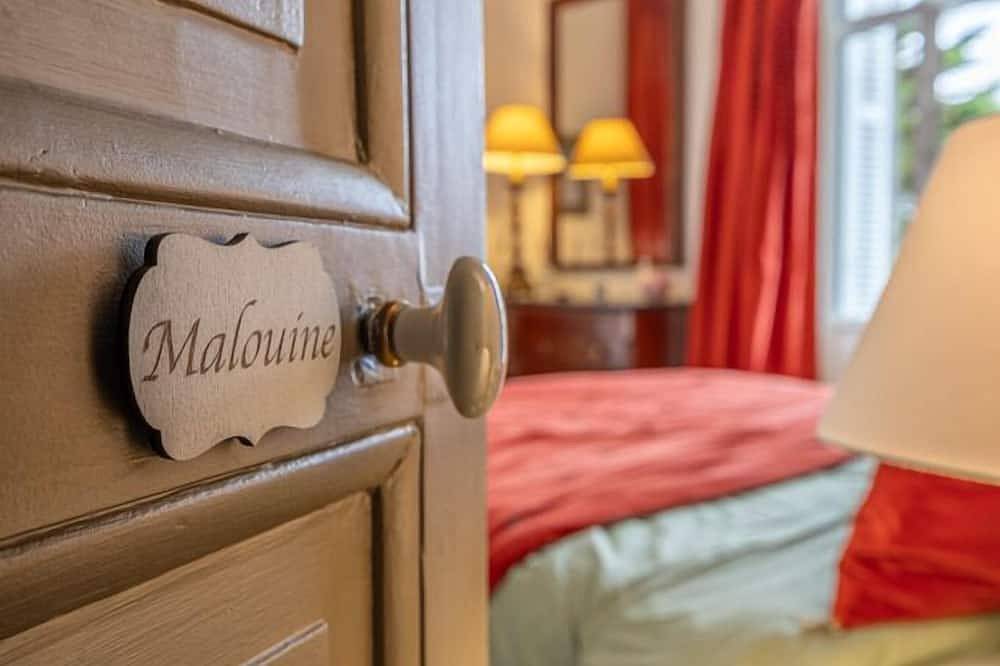 Grande Maison Familiale Front de Mer avec accès privé à la plage in Dinard, Région de Saint-Malo