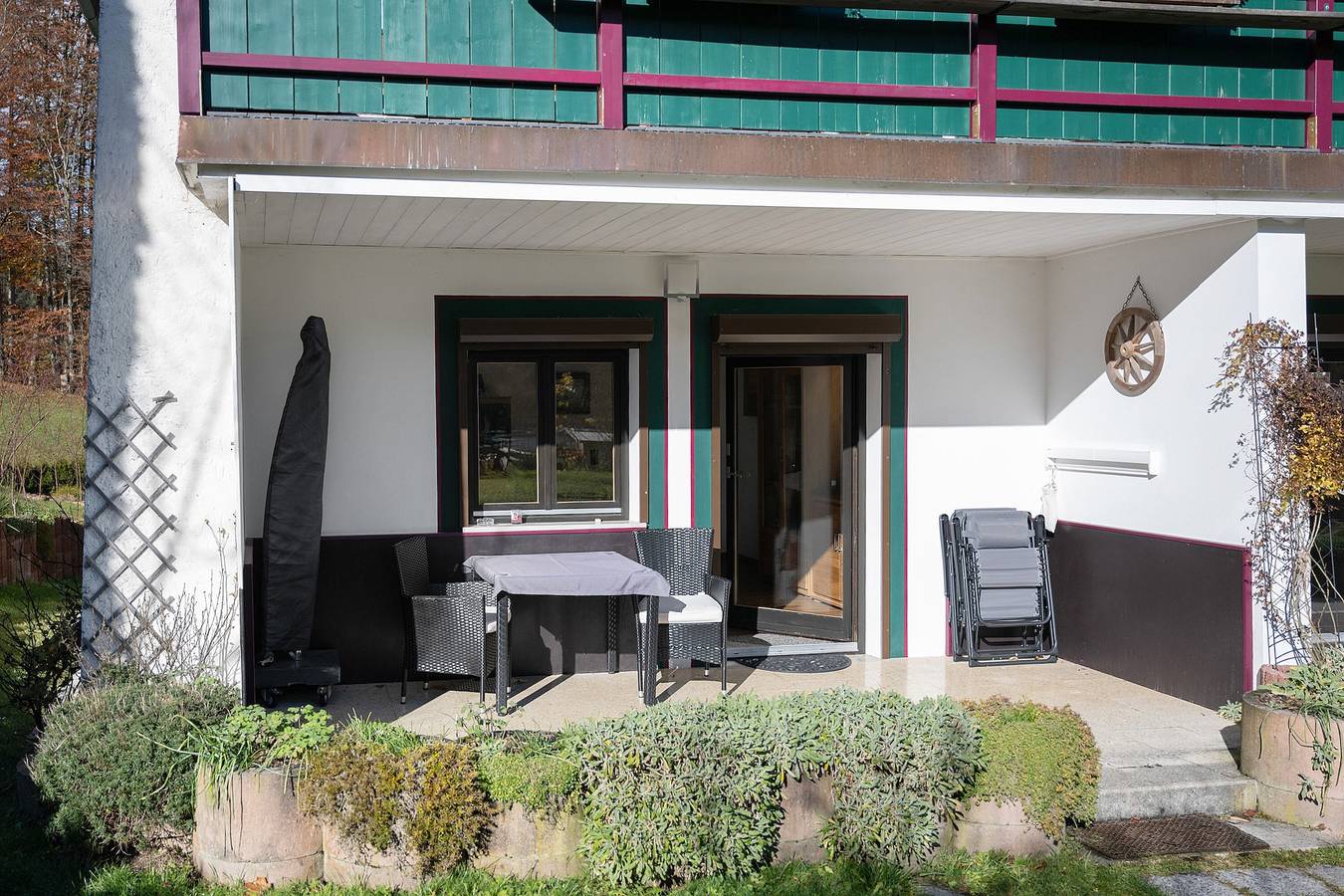 Geheel appartement, Appartement 'Haus Am See - Königssee' met uitzicht op het meer, privéterras en wifi in Schönau am Königssee, Berechtesgardener Alpen