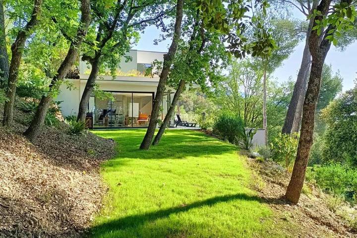 Villa pour 5 personnes, avec piscine à Tourrettes-sur-Loup - 2