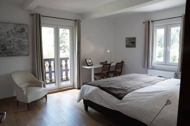 Location de vacances pour 14 personnes, avec jacuzzi et jardin dans Redu - 2