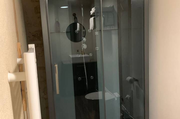 Appartement entier, Le Petit Hameau de Chantilly - Studio 3* Chic et Charme au Coeur de Chantilly in Chantilly, Oise