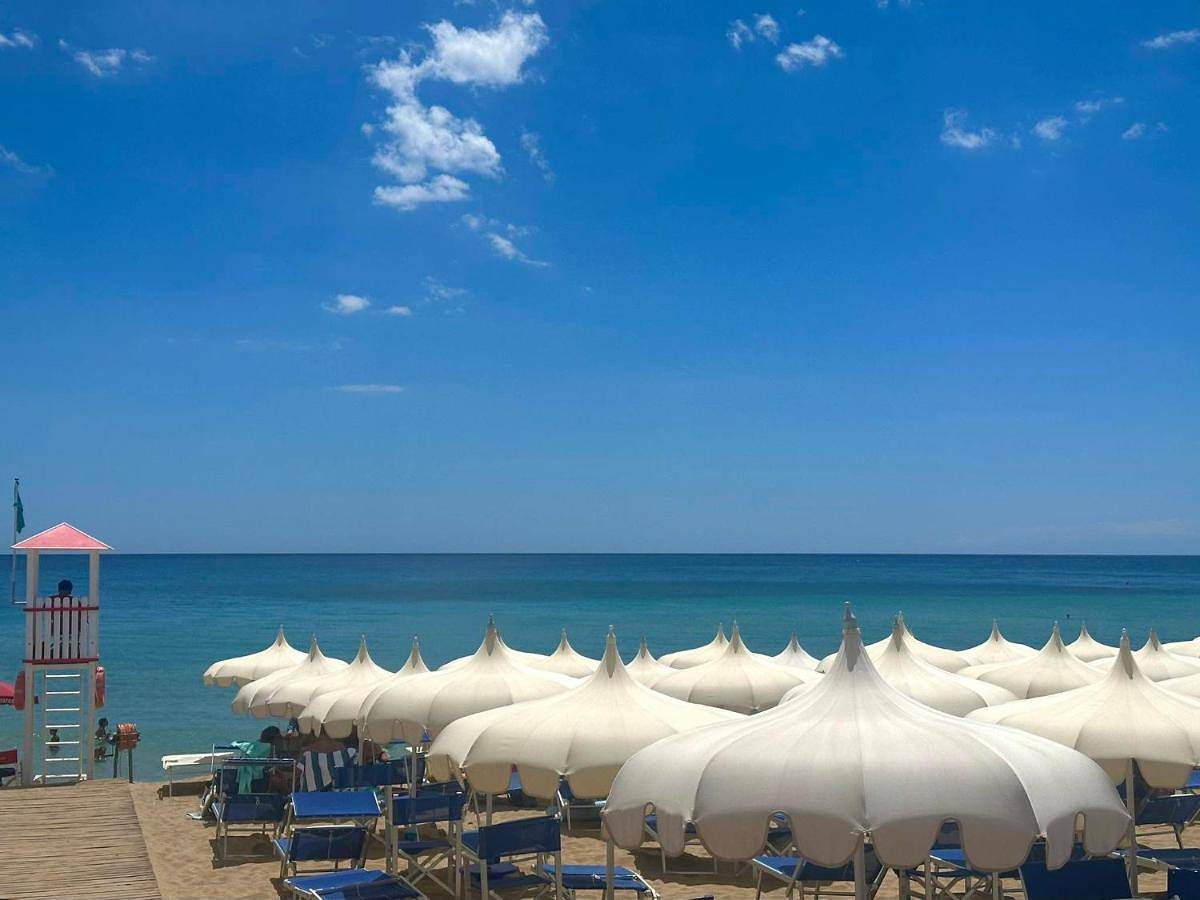 Tuareg Hotel in Campomarino di Maruggio, Campomarino (Puglia)