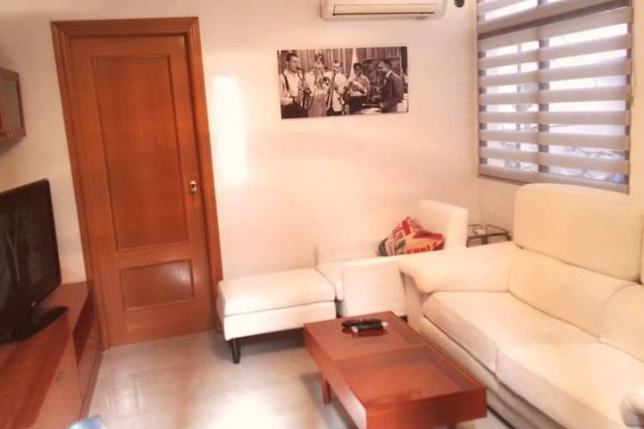 Ferienhaus für 8 Personen, mit Terrasse und Garten in Valencia
