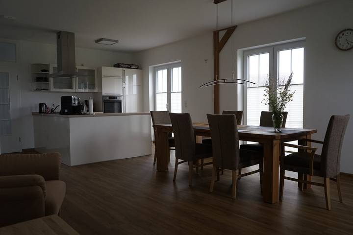 Filter.pet.vacation_home für 5 Personen, mit Balkon und Whirlpool sowie Terrasse und Garten in Trent - 4