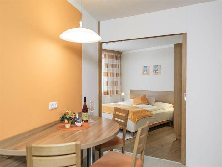 Entire holiday apartment, Apartment, shower or bath, toilet in Admont, Gesäuse