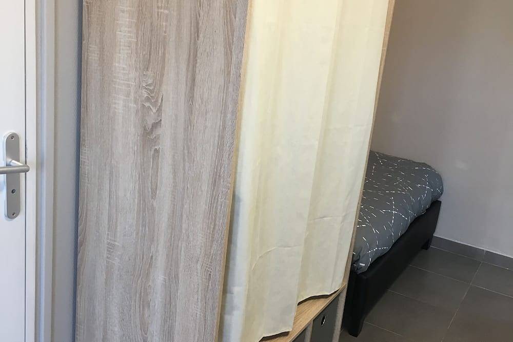 Entire apartment, Furniture Studio In Surgeres in Surgères, Rochefort region