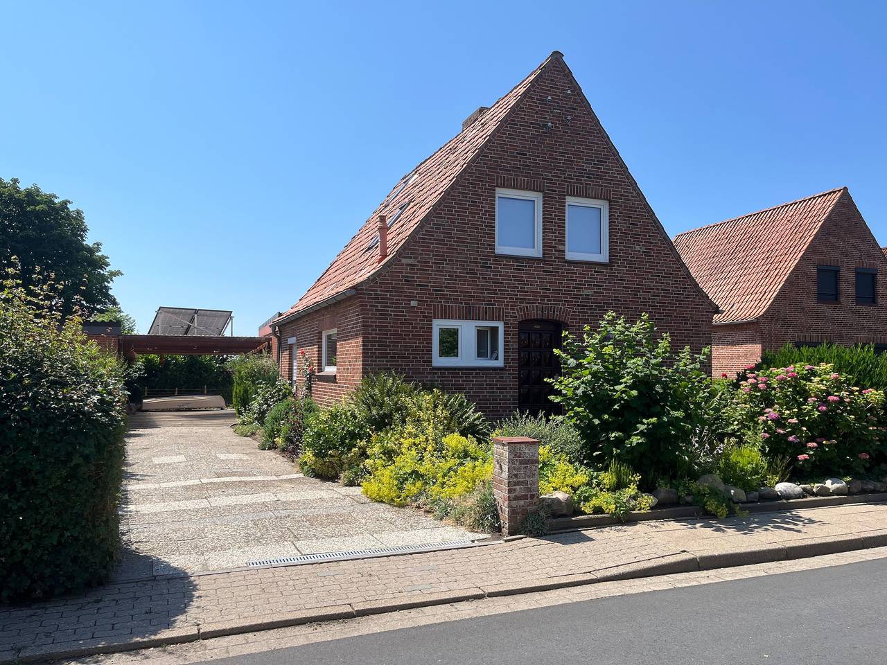 Ferienhaus Silke mit privater Terrasse, Garten & Wlan nahe Nordsee in Meldorf, Dithmarschen