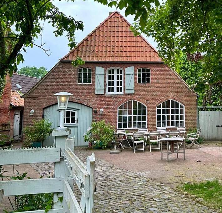 Ferienhaus für 6 Personen, mit Terrasse und Garten sowie Sauna in Garding