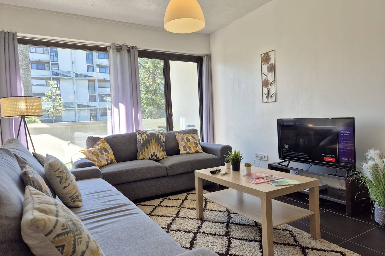 Ganze Wohnung, Bright apartment for 6 in Pessac in Pessac, Bordeaux und Umgebung
