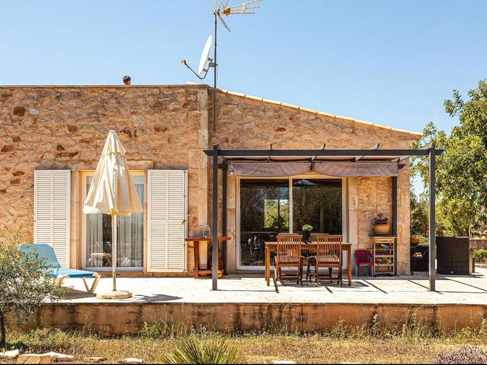 Gîte pour 4 personnes, avec Terrasse et Jardin à Cala Figuera