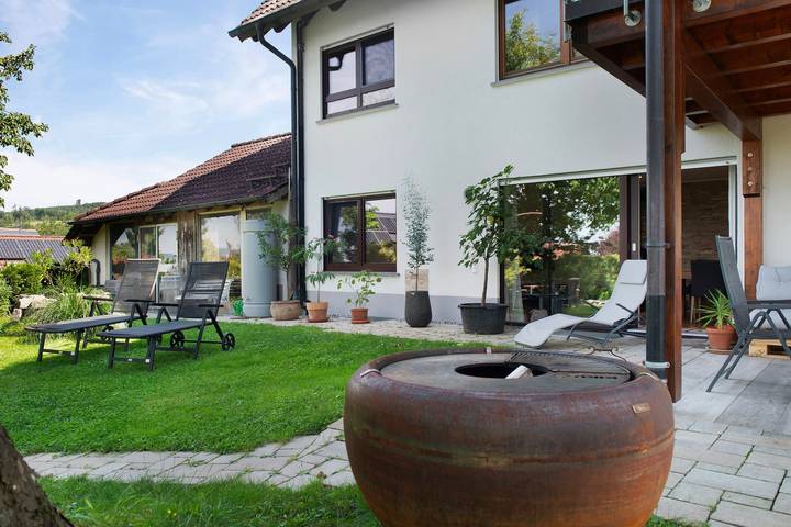 Ferienwohnung für 4 Personen, mit Garten