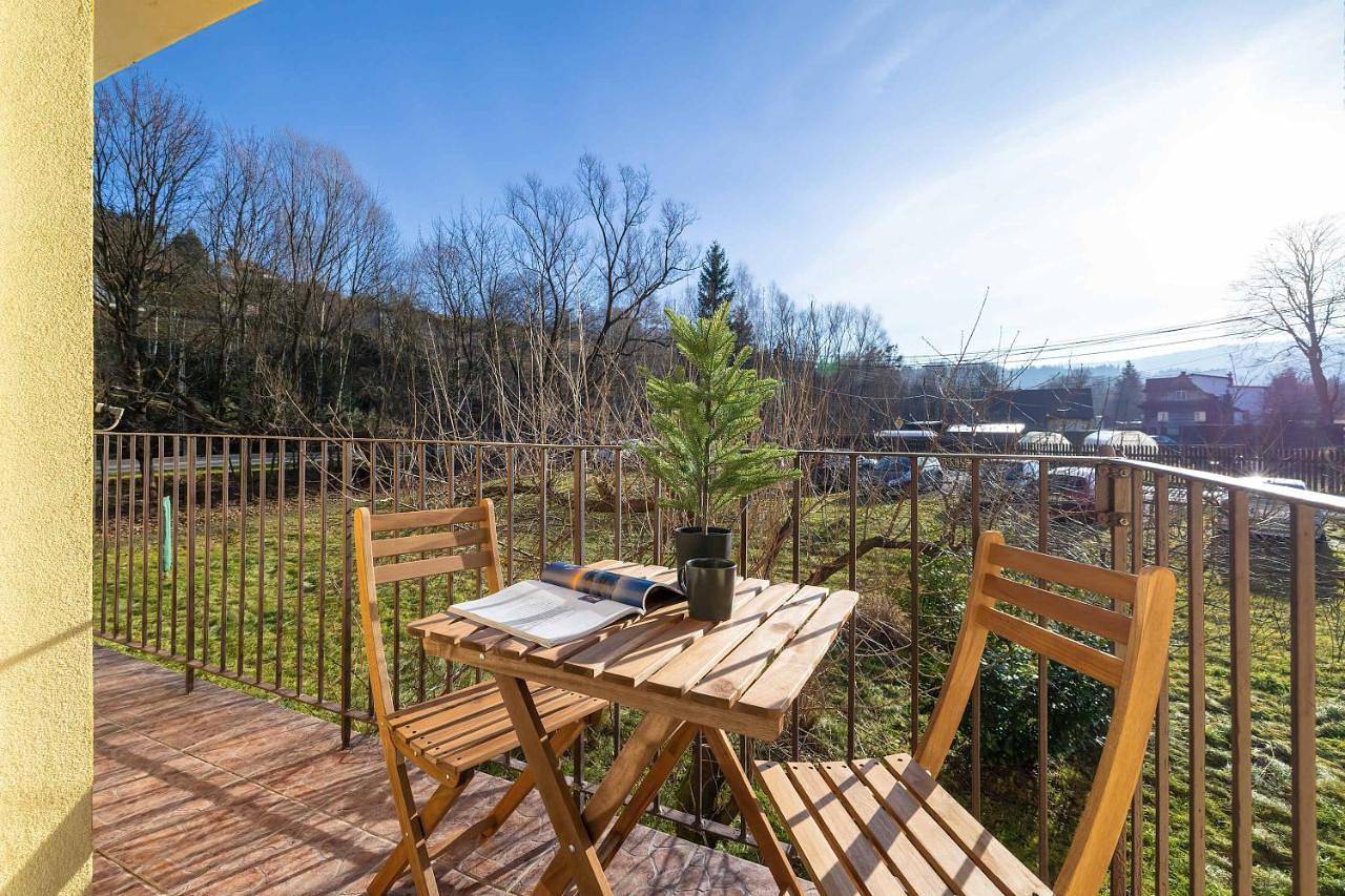 Cały apartament, Kolorowy Apartament Reymonta w Wiśle Idealny do Pracy Zdalnej by Noclegi Renters in Wisła, Karpaty (Polska)