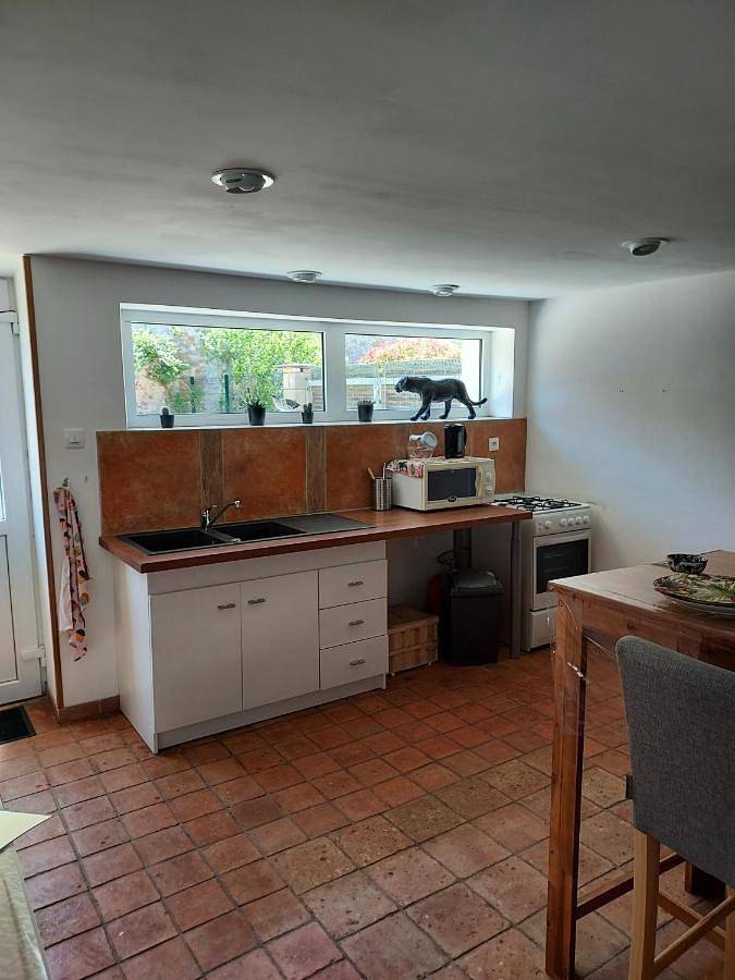 Location de vacances pour 4 personnes, avec jardin et terrasse, adapté aux familles à Clermont-Créans - 3