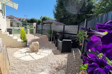 Location de vacances pour 6 personnes, avec jardin à Mareuil-lès-Meaux