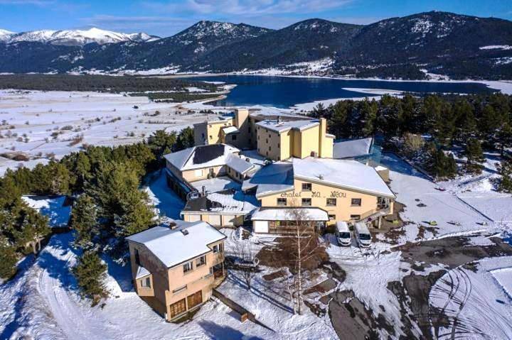 Club vacances pour 5 personnes, avec piscine ainsi que terrasse et jardin, animaux acceptés dans les Pyrénées - 2