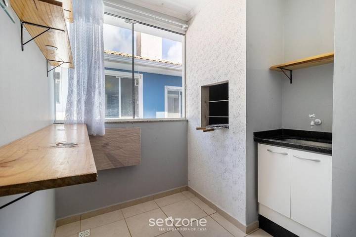 Casas e apartamentos de temporada para 4 pessoas, com balcão, adaptado a crianças em Capivari