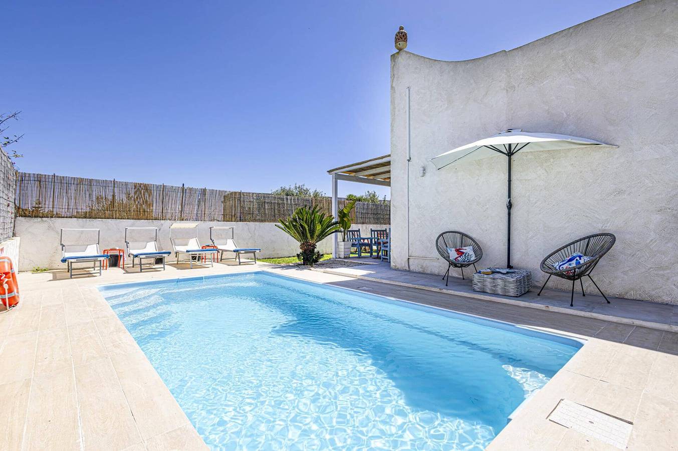 Villa für 4 Personen mit Garten in Santa Maria del Focallo, Ispica