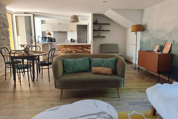 Ferienhaus für 5 Personen, mit Garten und Whirlpool - 1