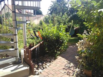 Gîte pour 4 personnes, avec terrasse et jardin à Colmar