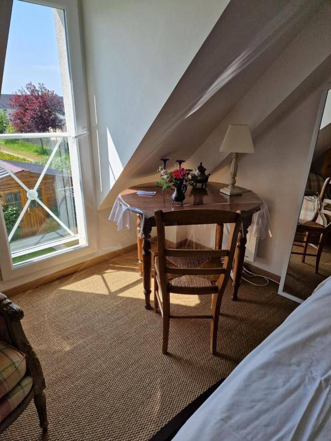 Double Room with Private Bathroom in Granville, Côte de la Déroute