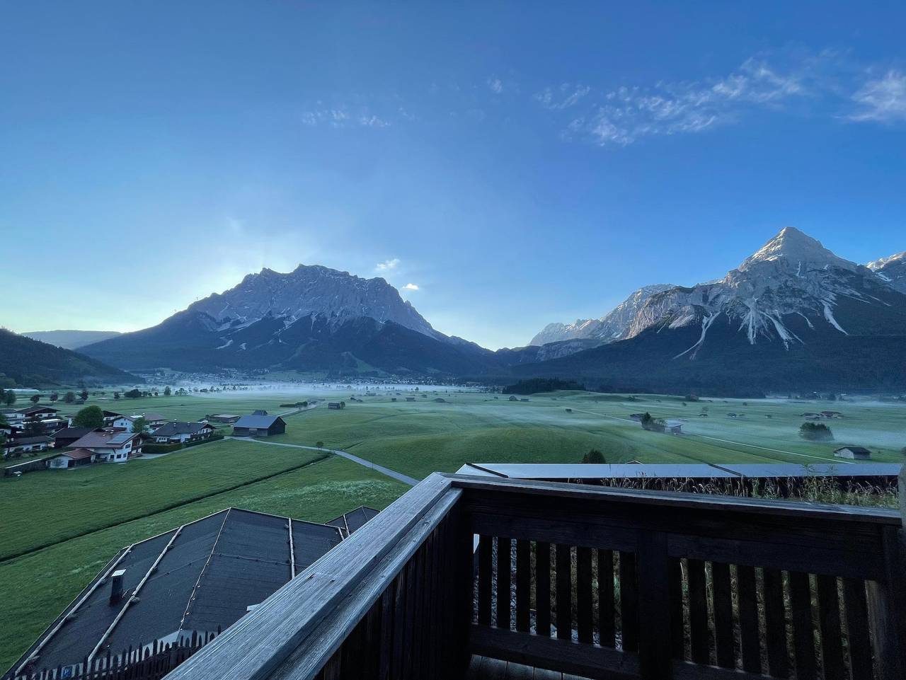 Ganze Ferienwohnung, Zugspitzblick - pur in Lechtaler Alpen, Lermoos