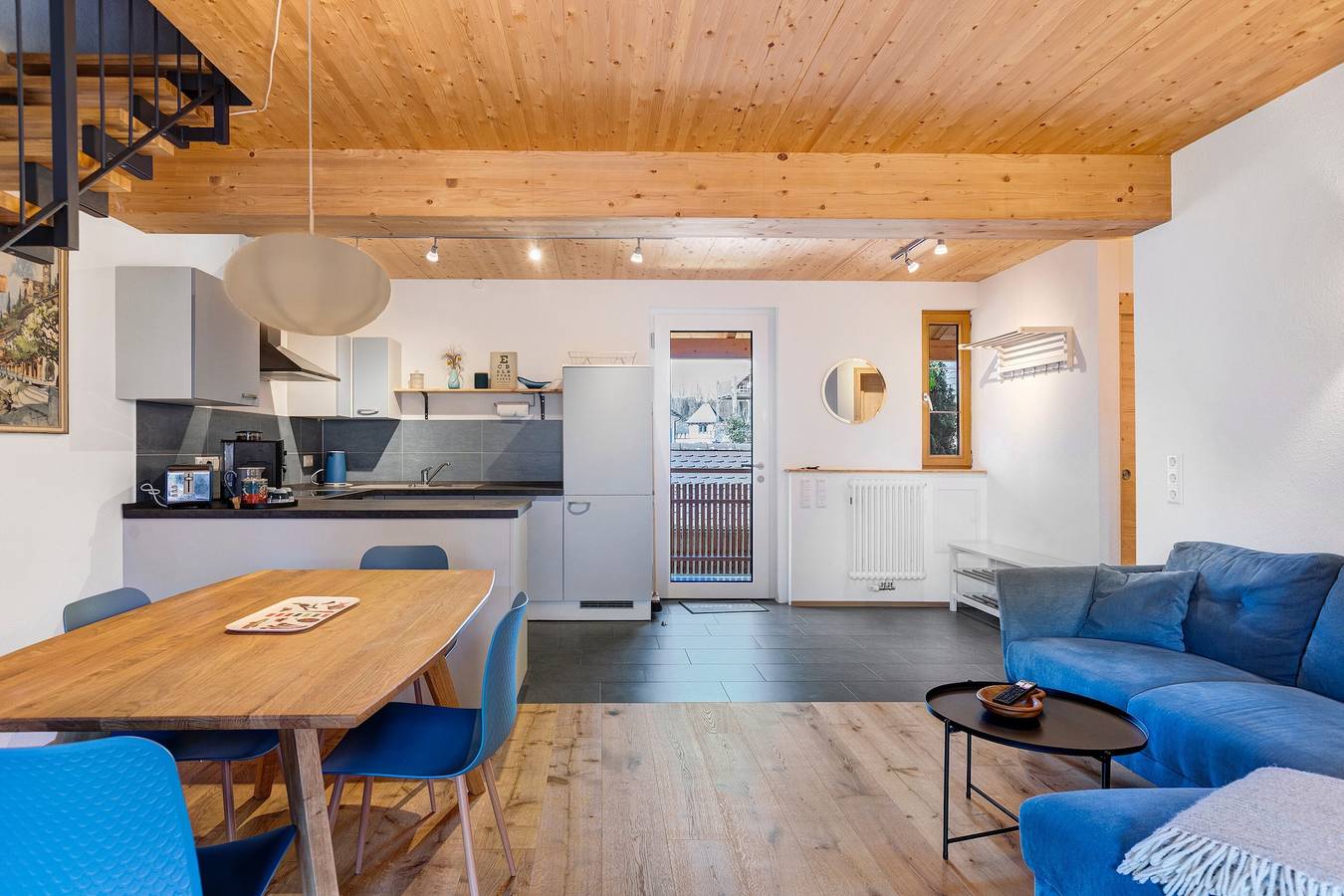 Appartement entier, Appartement Landlust au bord du lac avec jardin commun, balcon et Wi-Fi in Öhningen, Untersee