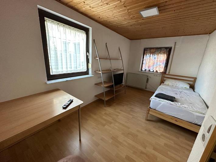 Ferienwohnung für 4 Personen, mit Terrasse und Garten in Königsbronn
