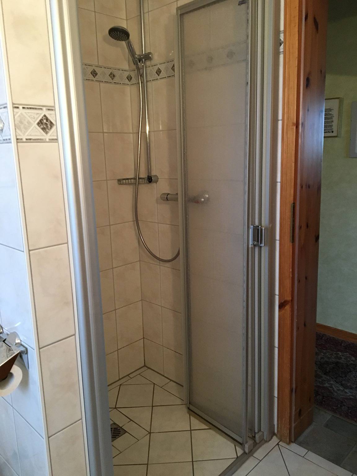 Ganze Wohnung, Ferienwohnung 'Marschblick' mit Privatterrasse, Garten und Wi-Fi in Nordstrand (Gemeinde), Nordstrand