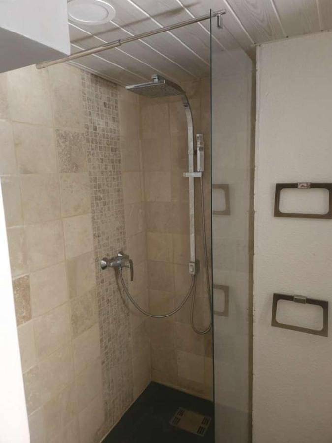 Gîte pour 2 personnes, avec vue et balcon dans Plage des Salins (Hyeres) - 3