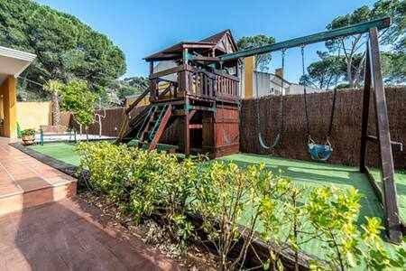 Casa de vacaciones para 7 personas, con piscina además de jardín y vistas en Córdoba - 2