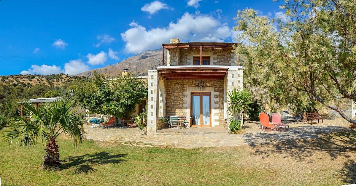 Ferienhaus mit Pool, großer Garten, idyllisch und ruhig, Wifi | Triopetra, Kreta in Triopetra, Rethymno und Umgebung