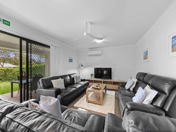 Glamping for 6 people, with pets in Sunshine Coast