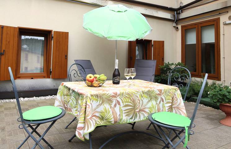 Apartamento entero, Apartamento de vacaciones para 2 personas con balcón in Valdobbiadene, Carnic Prealps