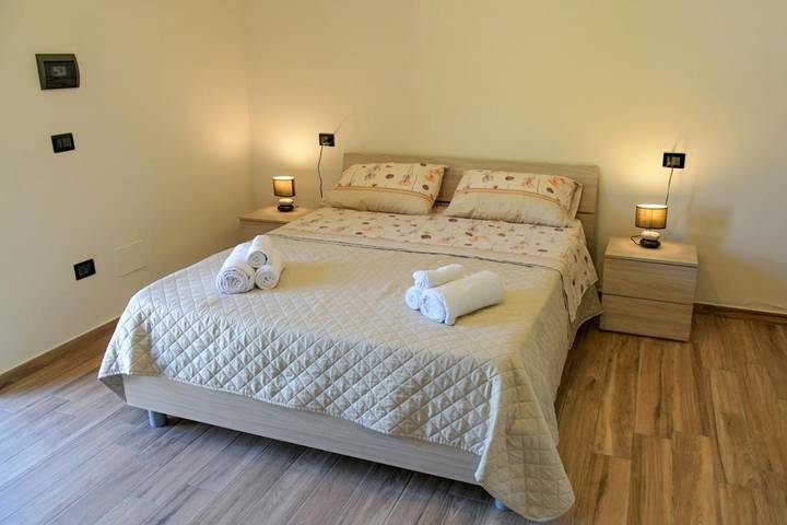 Casa vacanza per 2 persone, con Giardino e Panorama a Ogliastro Cilento