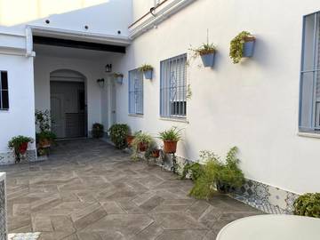 Gîte pour 3 personnes, avec terrasse, animaux acceptés à Alcalá de Guadaíra