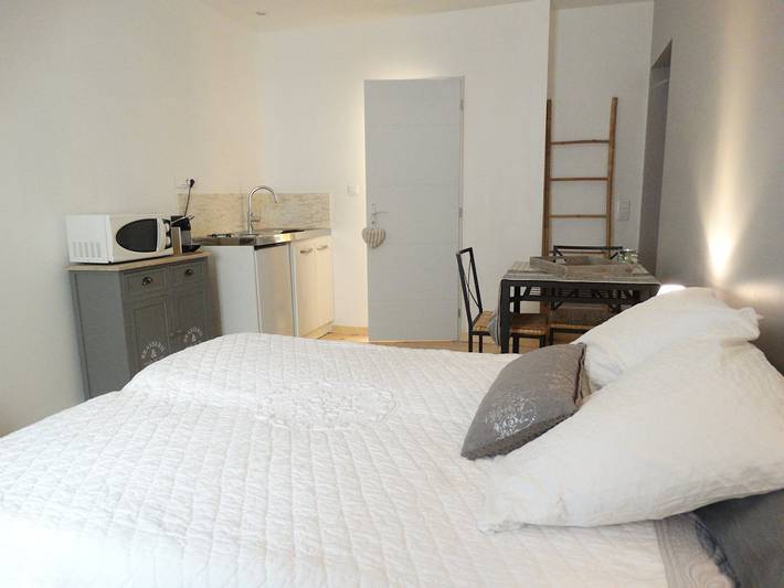 Chambre d’hôte pour 2 personnes, animaux acceptés