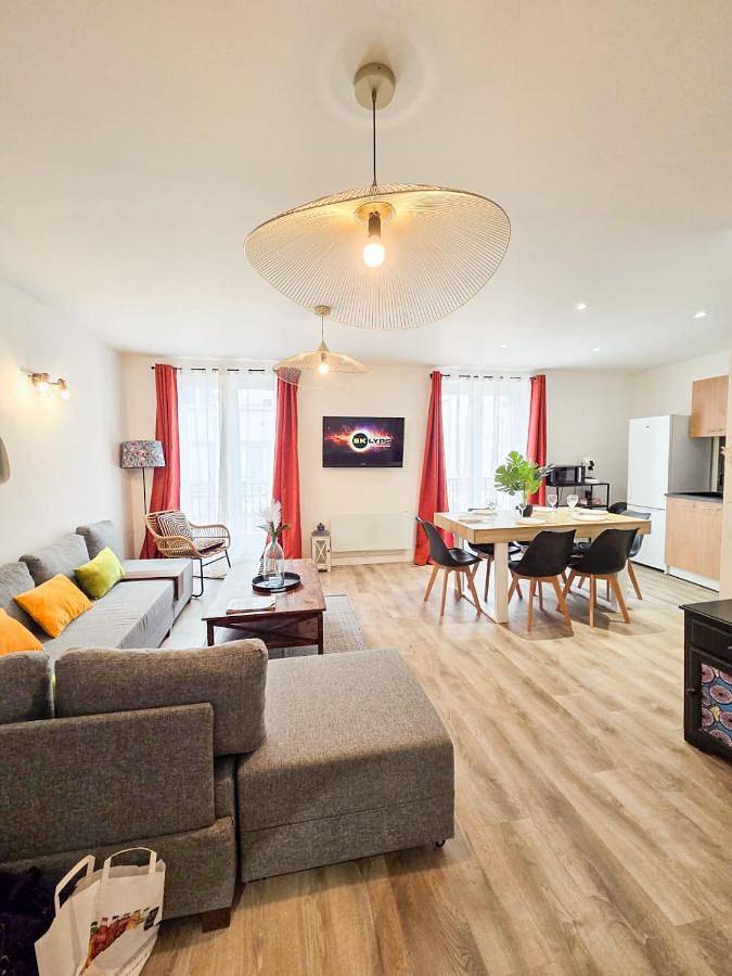 Apartamento de vacaciones para 8 personas, con balcón - 1