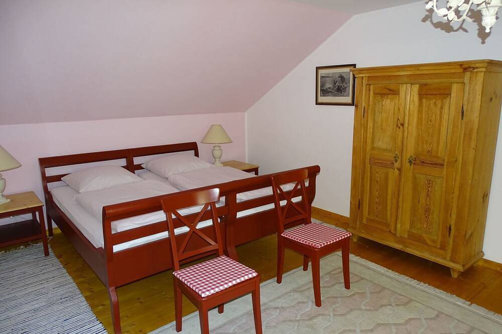 Haus Victoria in Schöllnach, Ostbayern