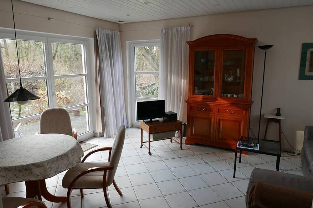 Hel leilighet, Ferienwohnung Prophet - apartment/apartment, shower, Wc in Kiel, Kielbukta